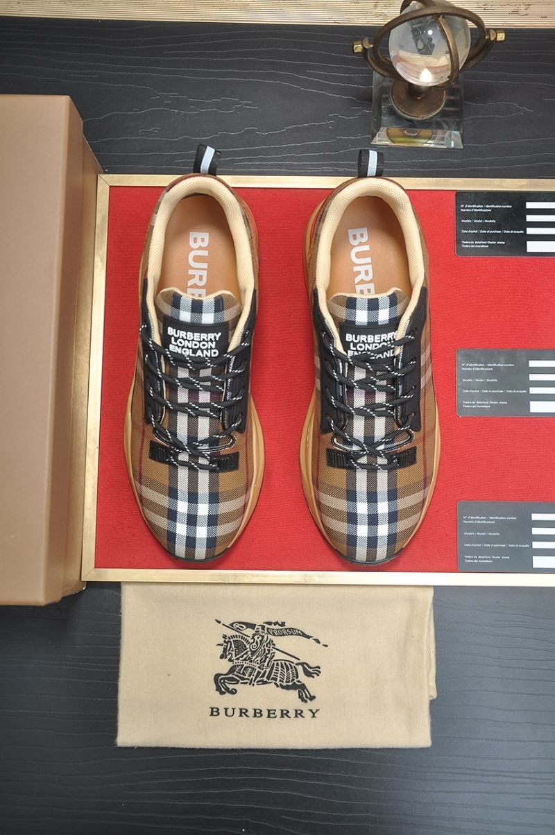 Burberry Low Shoes